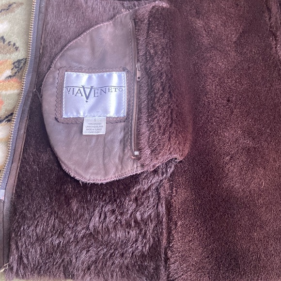 Lamb shearling jacket - Picture 9 of 14